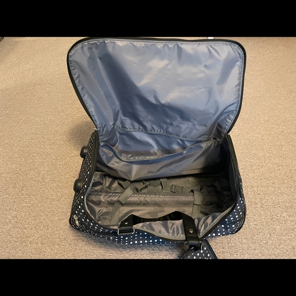 Thirty-One Suitcase- Hostess Exclusive Item! - Picture 5 of 6